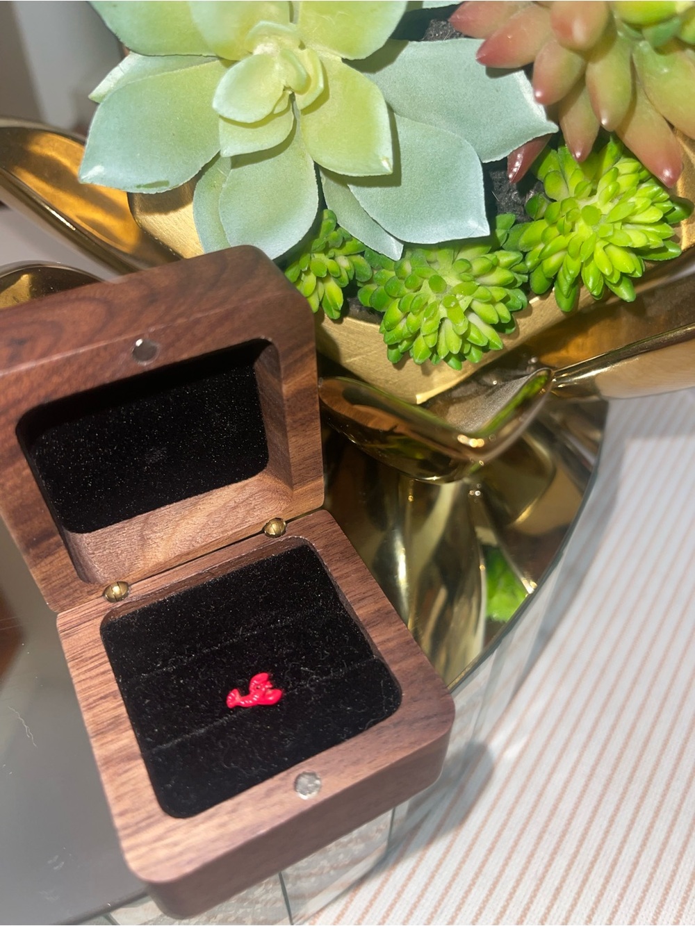 Origami owl - lobster charm